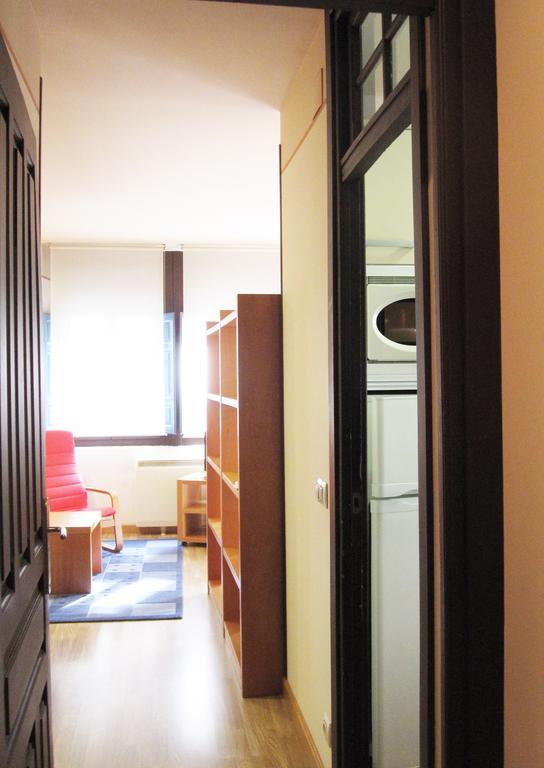 Apartamentos Legazpi 坎加斯德尔纳尔塞亚 外观 照片